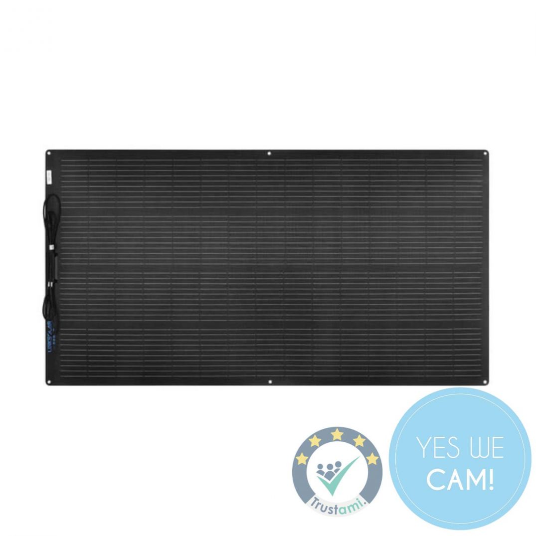 DJI LINKSOLAR 200W flexibles Solarpanel in gerader Frontansicht mit integrierten Anschlusskabeln