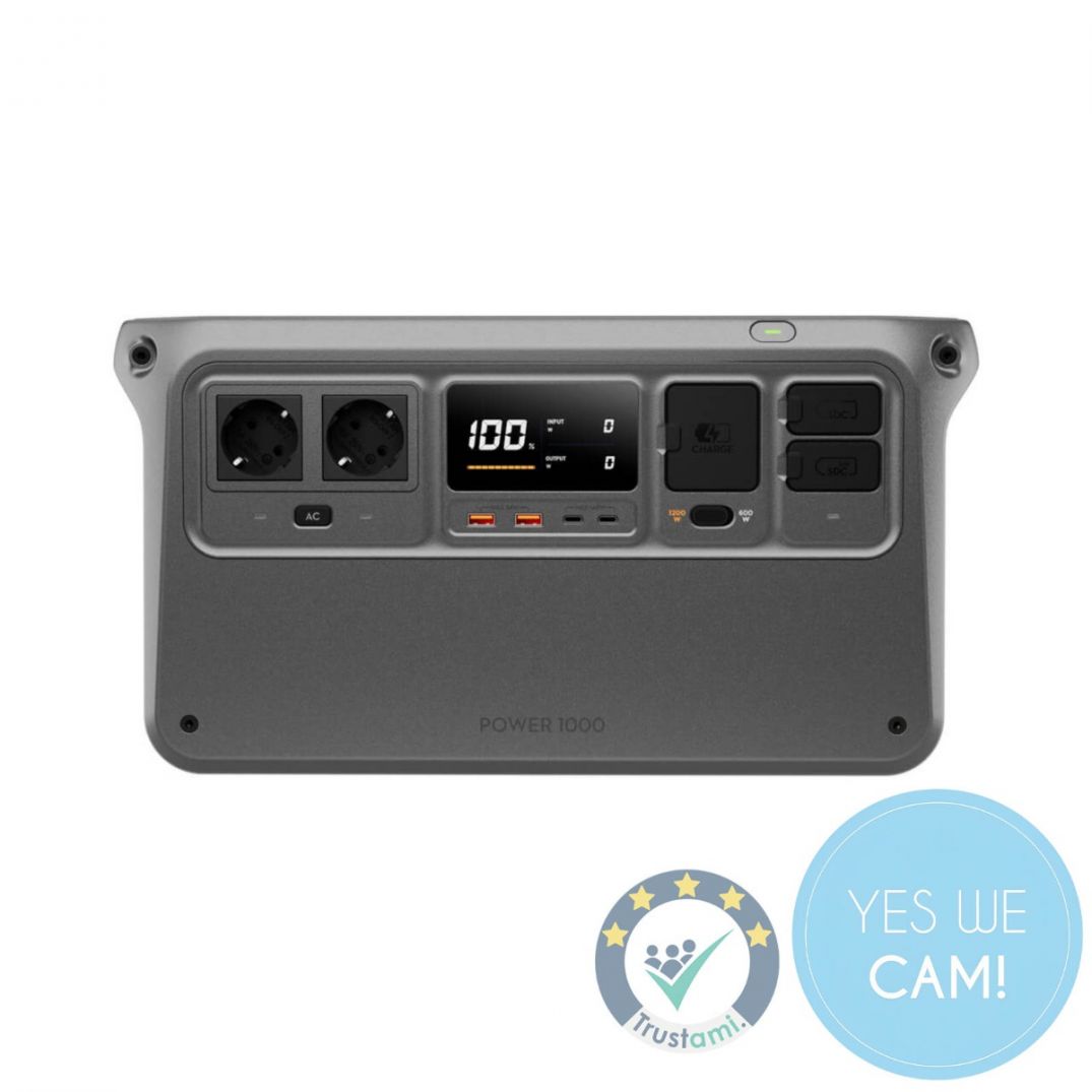 Frontansicht der DJI Power 1000 EU mit AC-Steckdosen, Display und USB-C-Anschlüssen